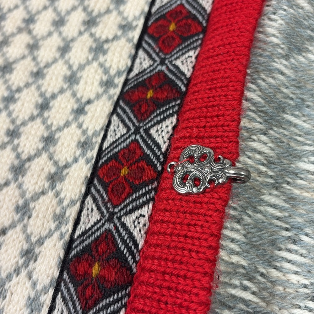 Dale Of Norway CASPER Vintage Norwegian Wool Cardigan Sweater Size Medium - Picture 7 of 10